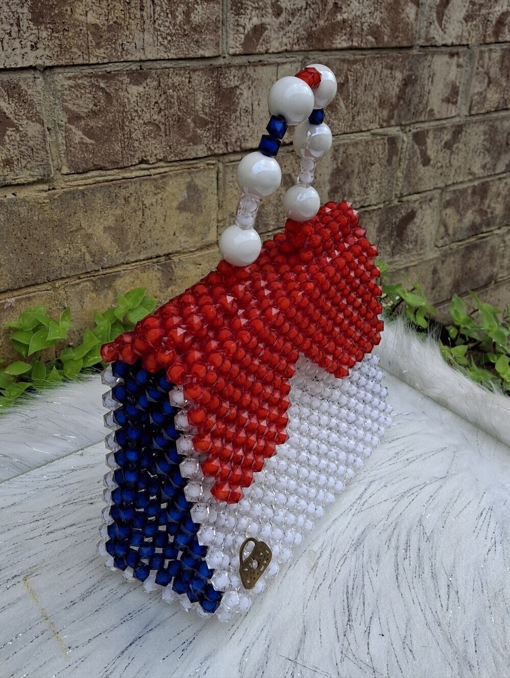 Hand-Carry Red, White, & Blue Beaded Patriotic Purse 4th Of July - Picture 4 of 15